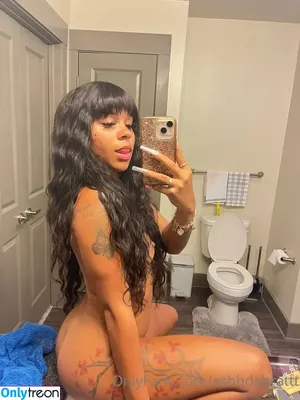 ashhdabrattt / ashhdaabrattt nude photo #0015