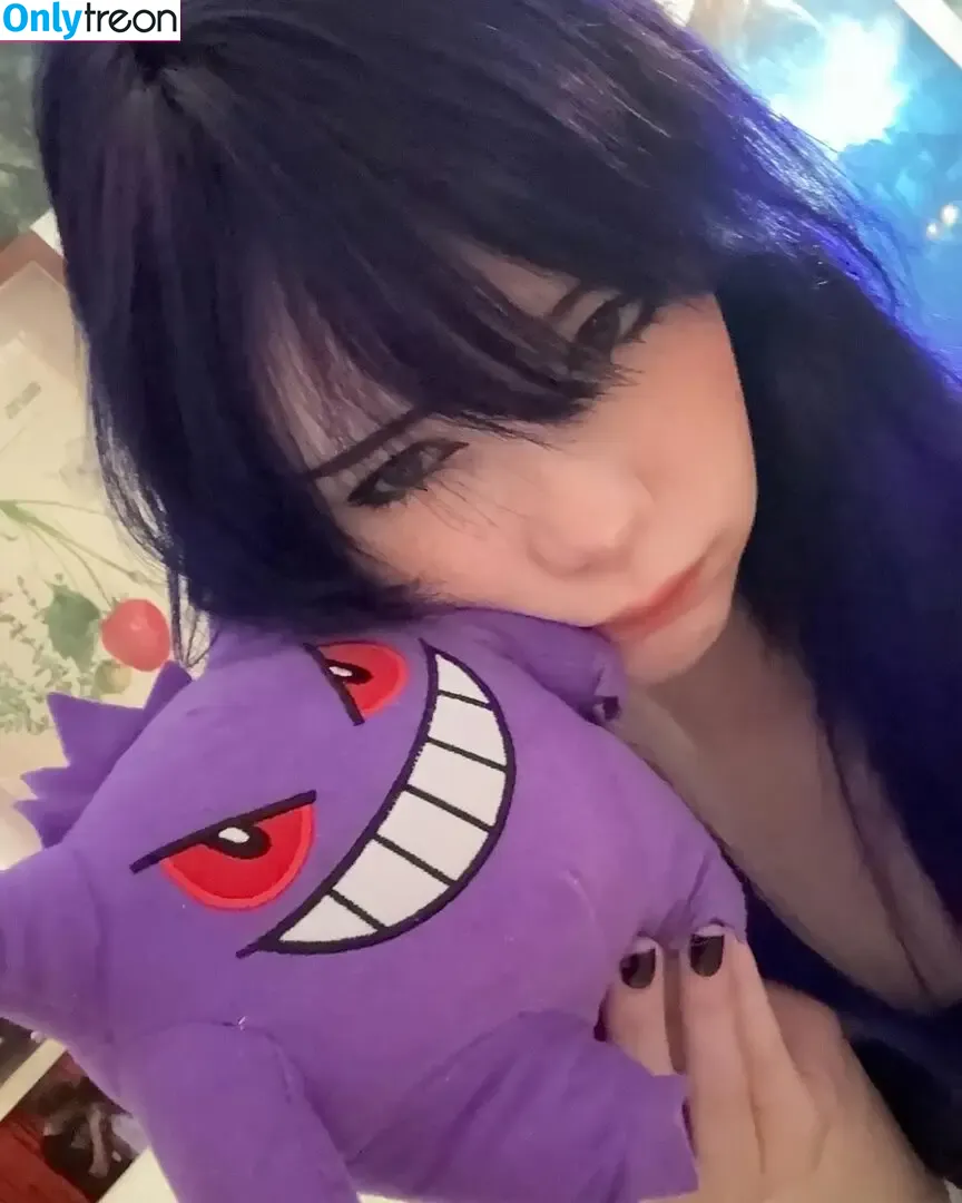 ashisbees голая photo #0263 (iamb33s)