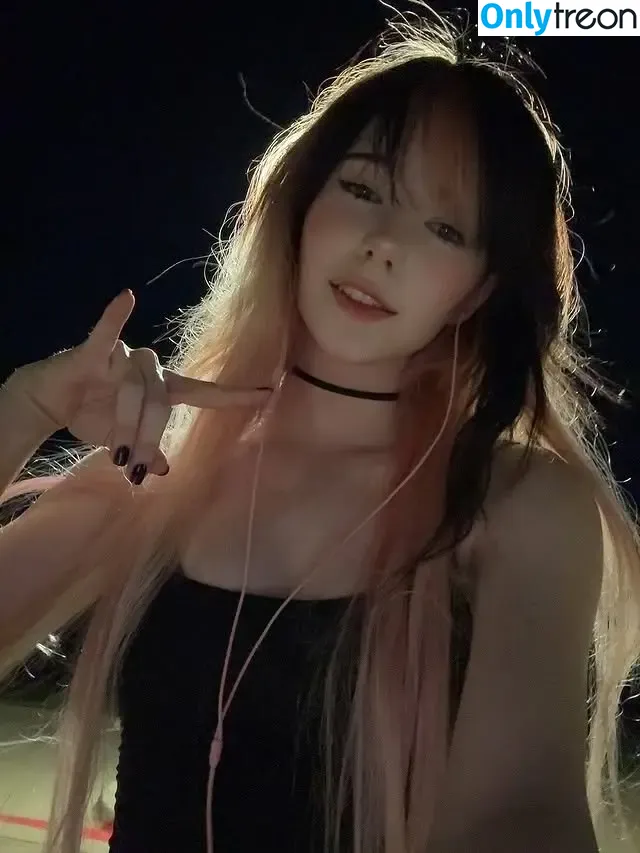 ashisbees nude photo #0280 (iamb33s)