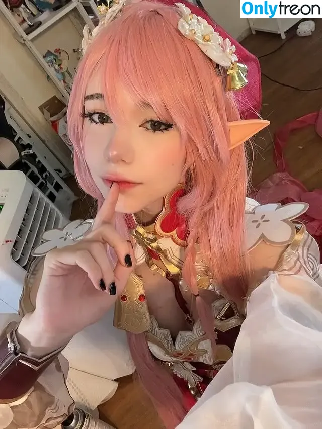 ashisbees nude photo #0294 (iamb33s)