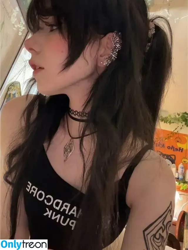 ashisbees nude photo #0297 (iamb33s)