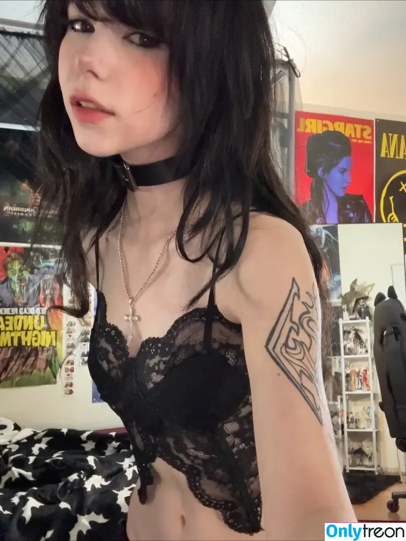 ashisbees nude photo #0361 (iamb33s)