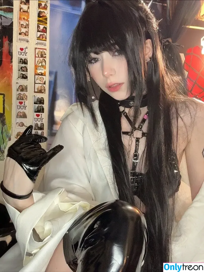ashisbees nude photo #0366 (iamb33s)