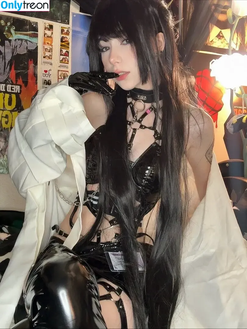 ashisbees nude photo #0368 (iamb33s)