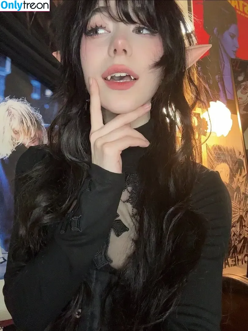 ashisbees nude photo #0388 (iamb33s)