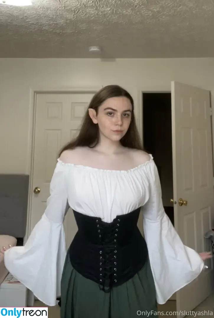 ashlaaa nude photo #0025 (ashlaaa)