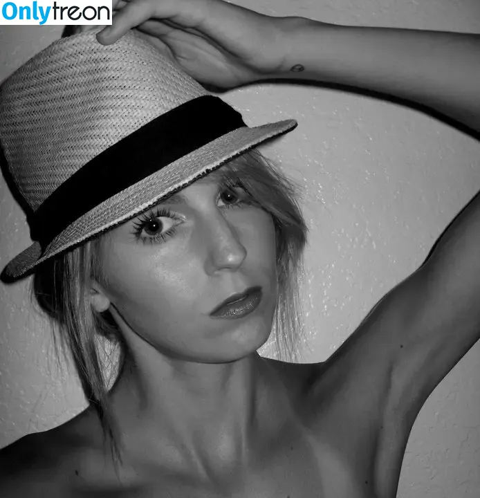 Ashleigh Baker nude photo #0055 (fitnassbyash / unashamed)