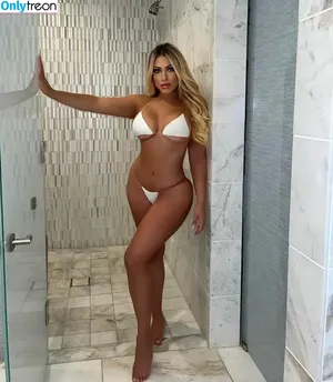 ashleighivana / ashleighivanax nude photo #0001