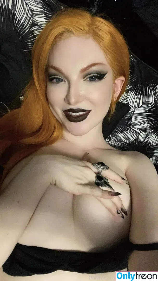 ashlewddaefree nude photo #0039 (msdivahhforlife)