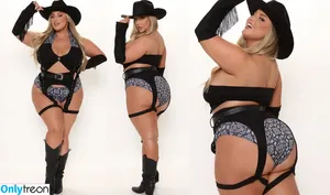 Ashley Alexiss / ashalexiss nude photo #0215