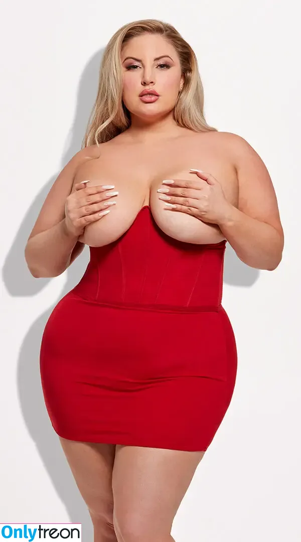 Ashley Alexiss nude photo #0600 (ashalexiss)