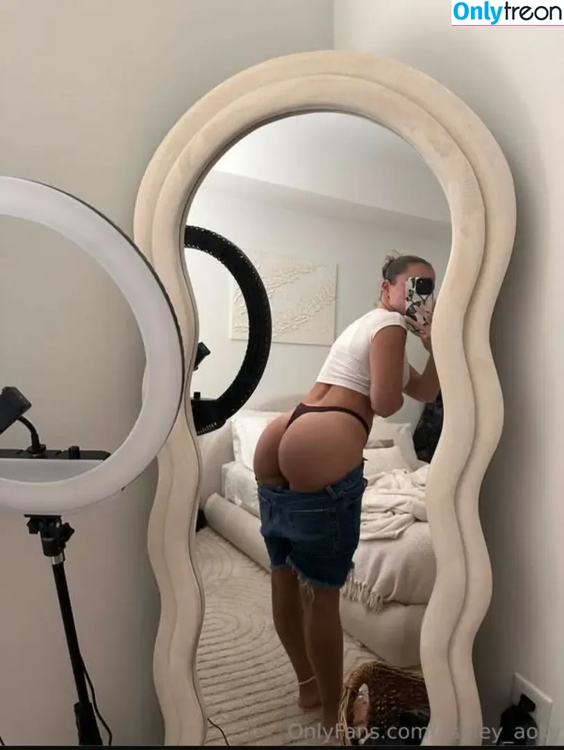 Ashley Aoky голая photo #0100 (Simp Chat / ashley_aoky)