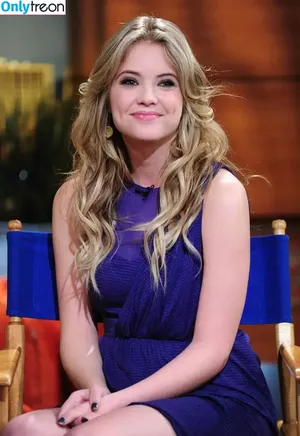 Ashley Benson / AshBenzo / ashley_benson1 / ashleybenson nude photo #1356