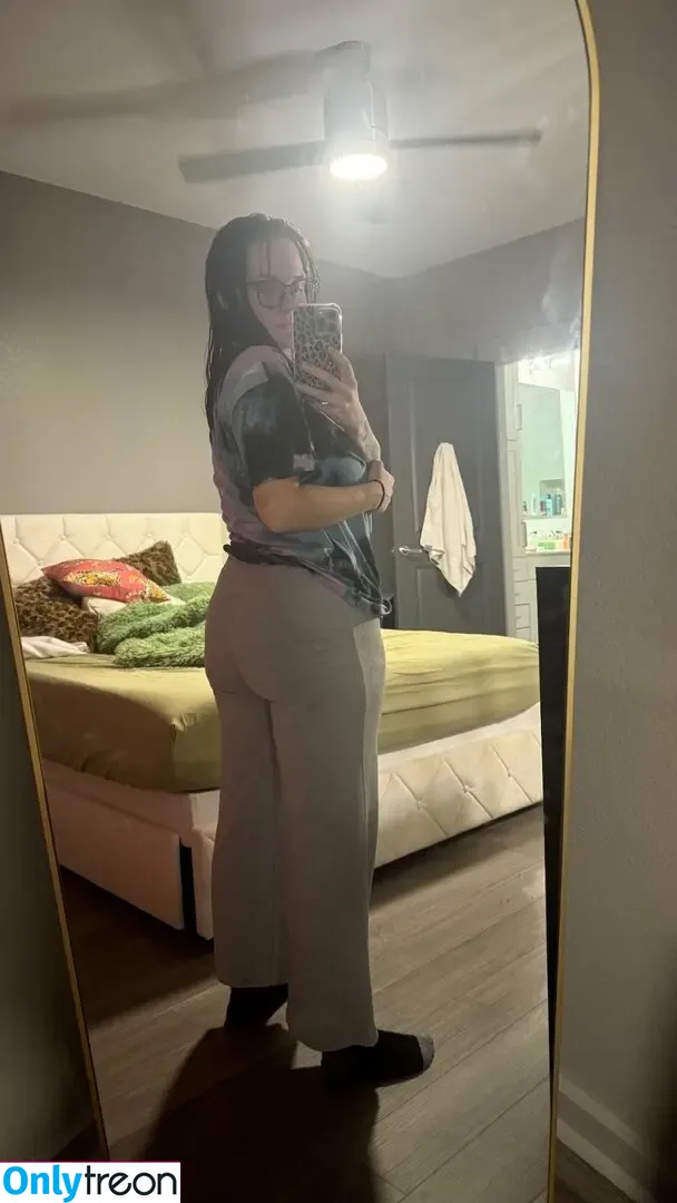 Ashley Brown голая photo #0031 (ashleyyyleighann / browniecakez)