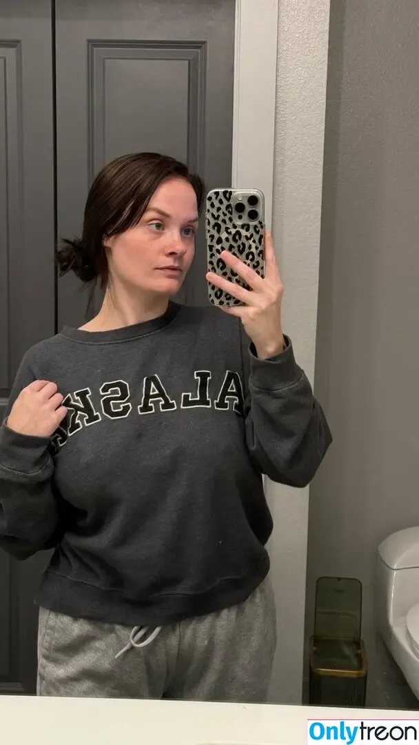 Ashley Brown голая photo #0056 (ashleyyyleighann / browniecakez)