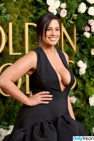 Ashley Graham / AshleyGraham / ashley-graham / theashleygraham фото голая #1411