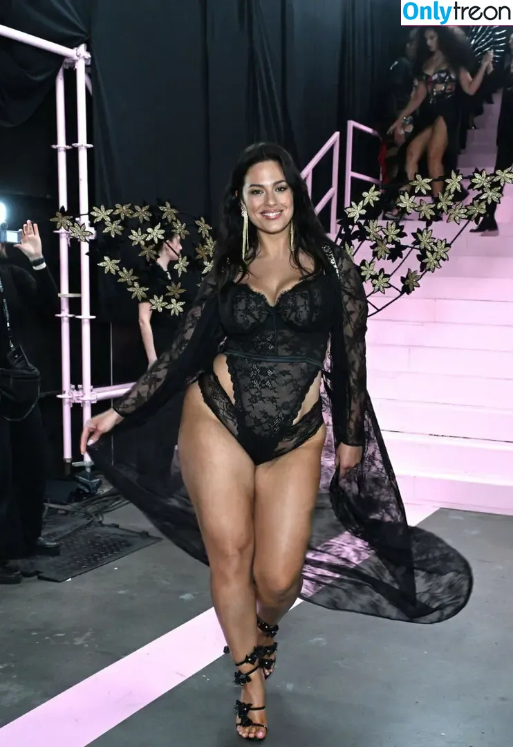 Ashley Graham голая photo #1344 (AshleyGraham / ashley-graham / theashleygraham)