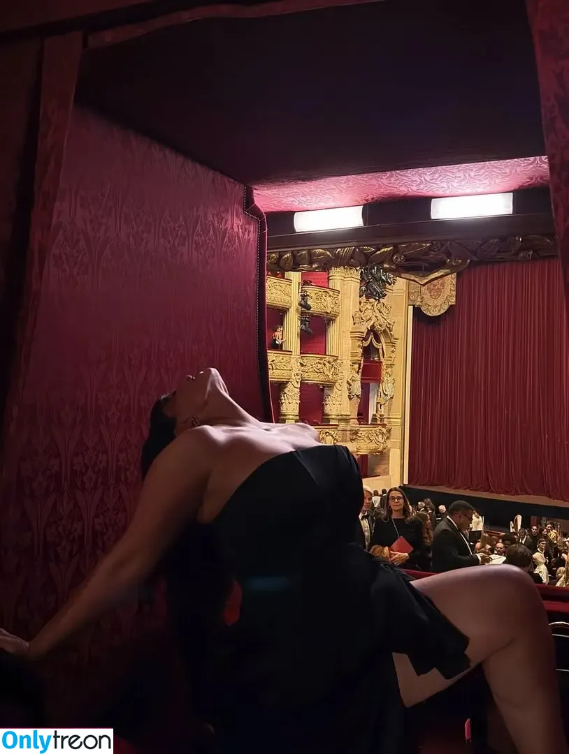 Ashley Graham nude photo #1839 (AshleyGraham / ashley_2020xxx / theashleygraham)