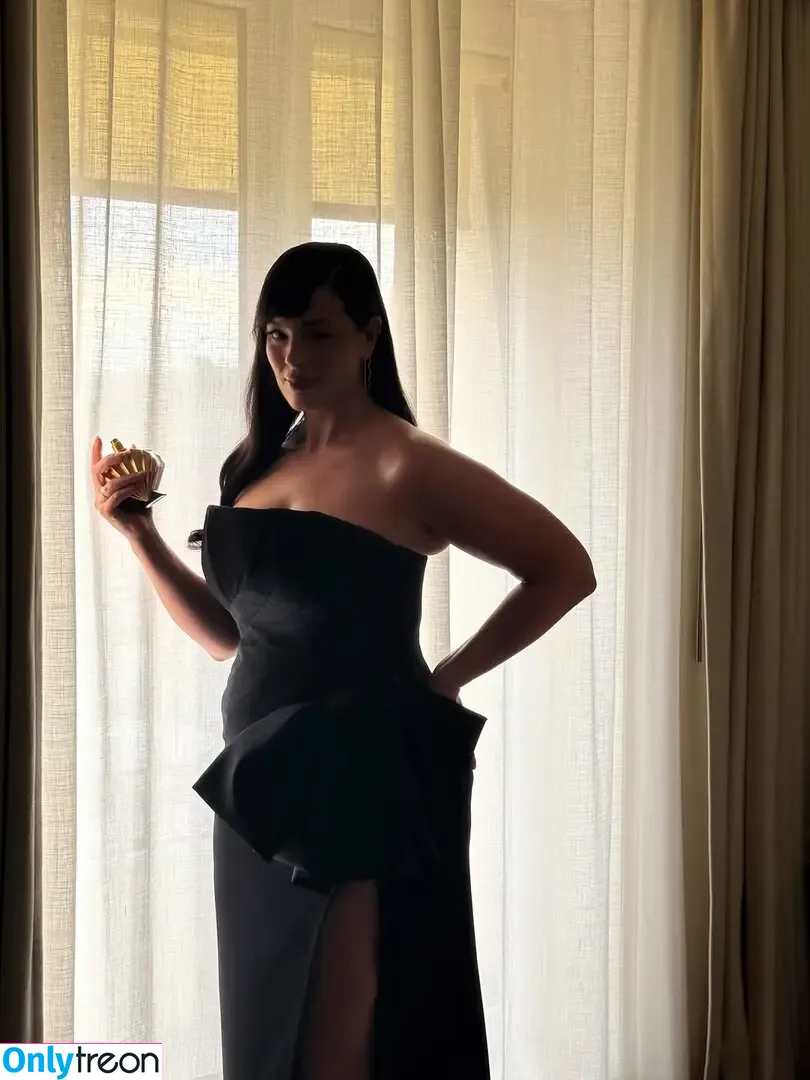 Ashley Graham голая photo #1842 (AshleyGraham / ashley_2020xxx / theashleygraham)