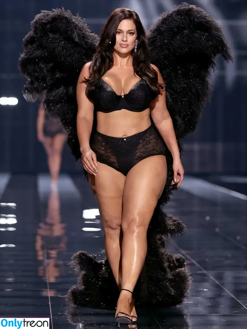 Ashley Graham nude photo #1852 (AshleyGraham / ashley_2020xxx / theashleygraham)