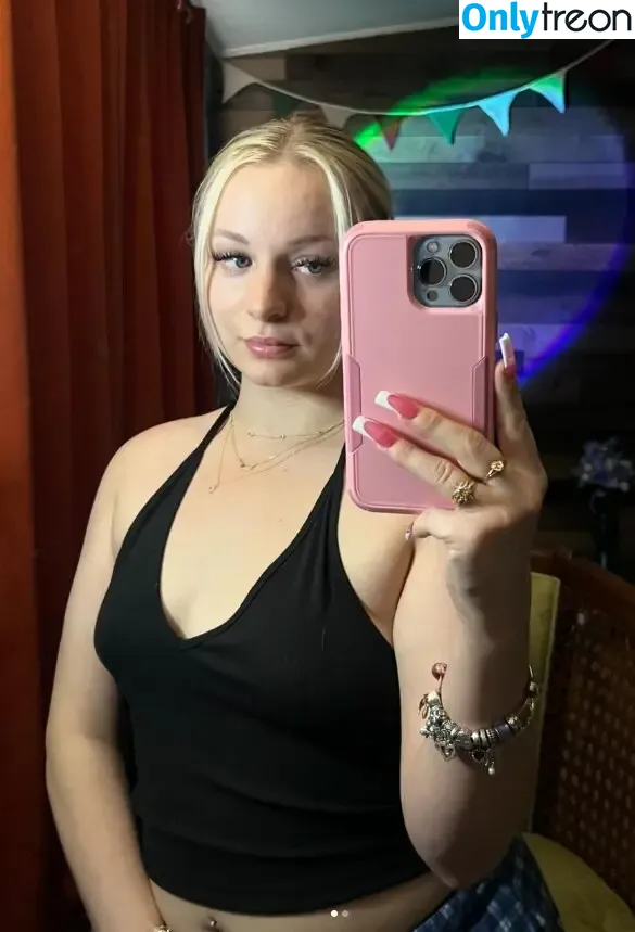 Ashley Renee голая photo #0001 (Mommy the Sadist / The Silliest Goose / itsreneeashley / mommy.the.sadist / thesilliestlittlegoose)