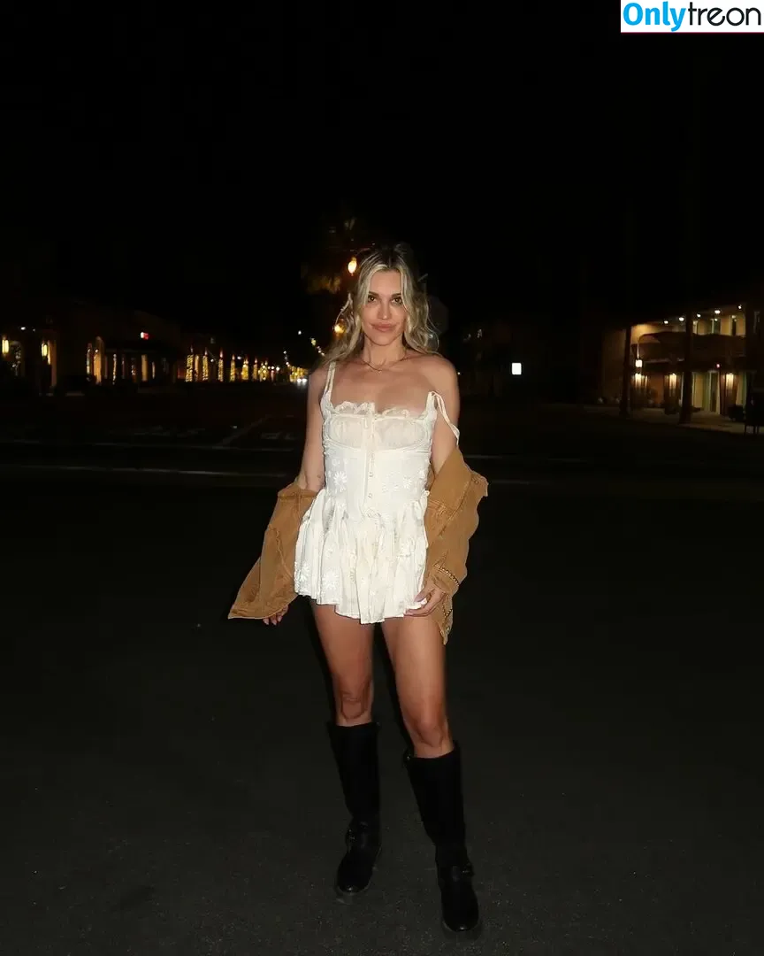Ashley Roberts голая photo #1367 (Pussycat Doll / iamashleyroberts / inkedashleyroberts)