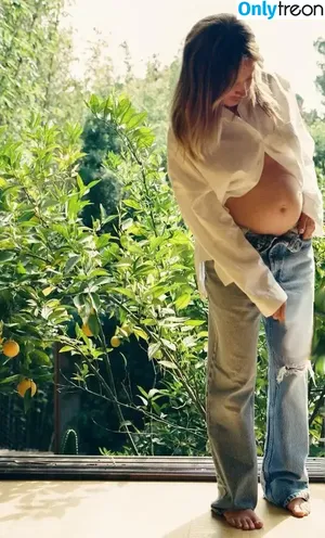 Ashley Tisdale / ashleytisdale / yummyyardie фото голая #0442
