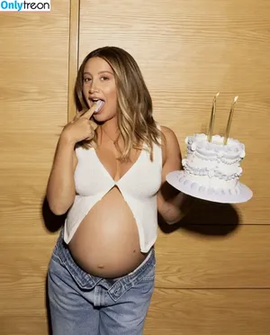 Ashley Tisdale / ashleytisdale / yummyyardie фото голая #0456