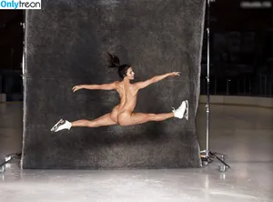 Ashley Wagner / ashleybricks... / ashwagner2010 nude photo #0011