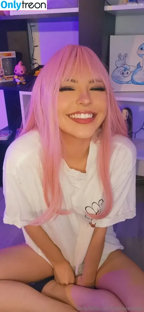 AshleyBoo голая photo #0006 (ashleeboox / xashleyboo)