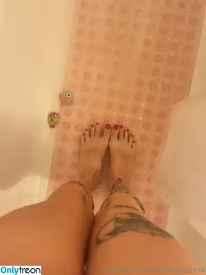 Ashleylottsxo / Ashley Lotts / ashleylottsx / ustonedtoesxo nude photo #0079
