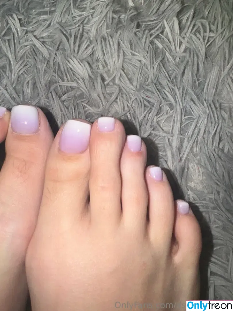 Ashleylottsxo nude photo #0058 (Ashley Lotts / ashleylottsx / ustonedtoesxo)