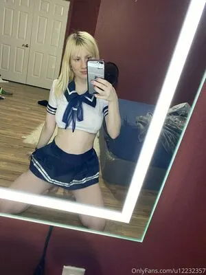 ashleynnn123 nude photo #0070