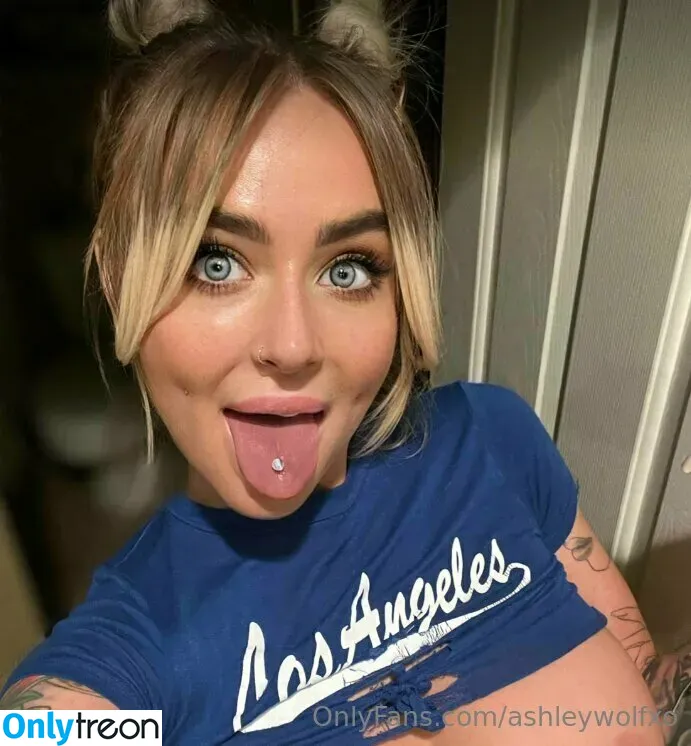 ashleywolfxo nude photo #0051 (ashleywolfxo)