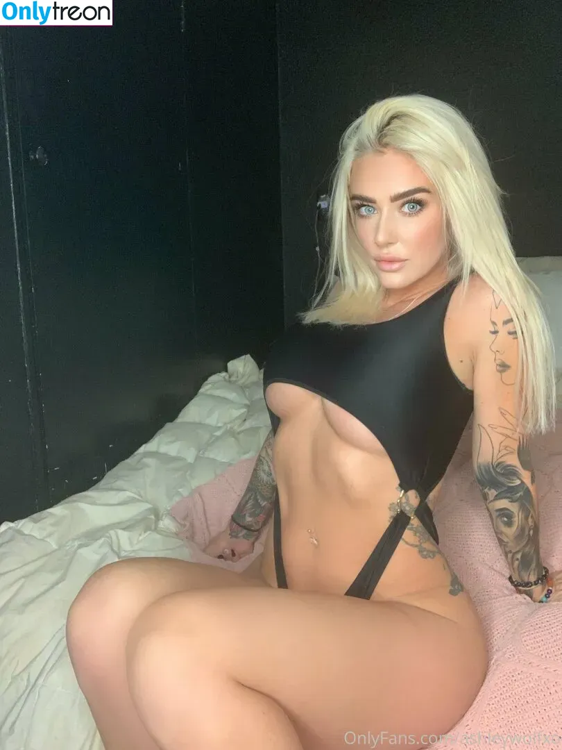ashleywolfxo nude photo #0086 (ashleywolfxo)