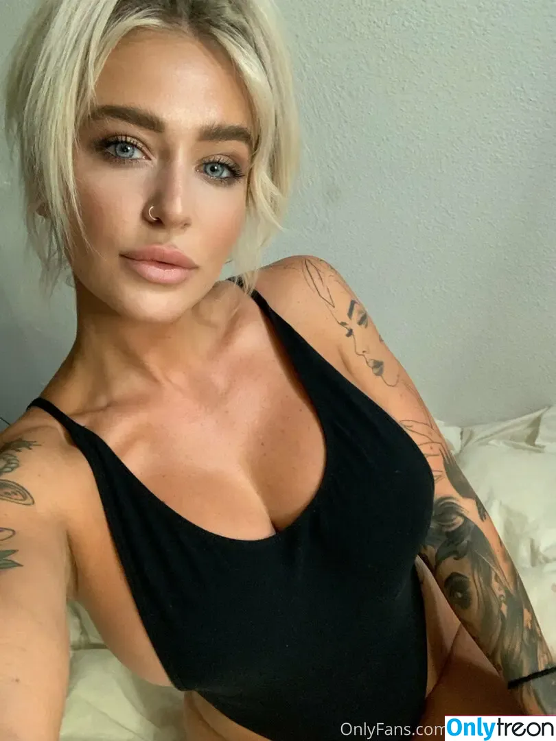 ashleywolfxo nude photo #0333 (ashleywolfxo)