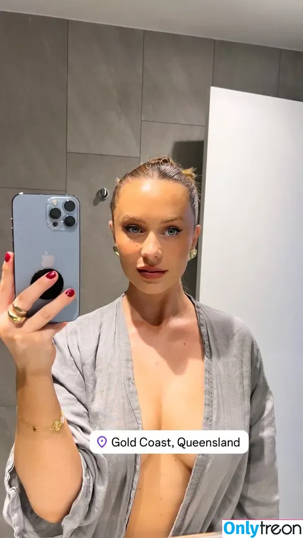 Ashling Lorger голая photo #0001 (ashlinglorger)