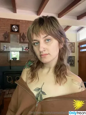  nude photo #0004