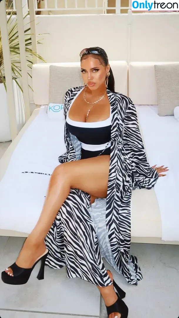 Asia Monet Ray голая photo #0146 (asiamonetray / asiawaasia)
