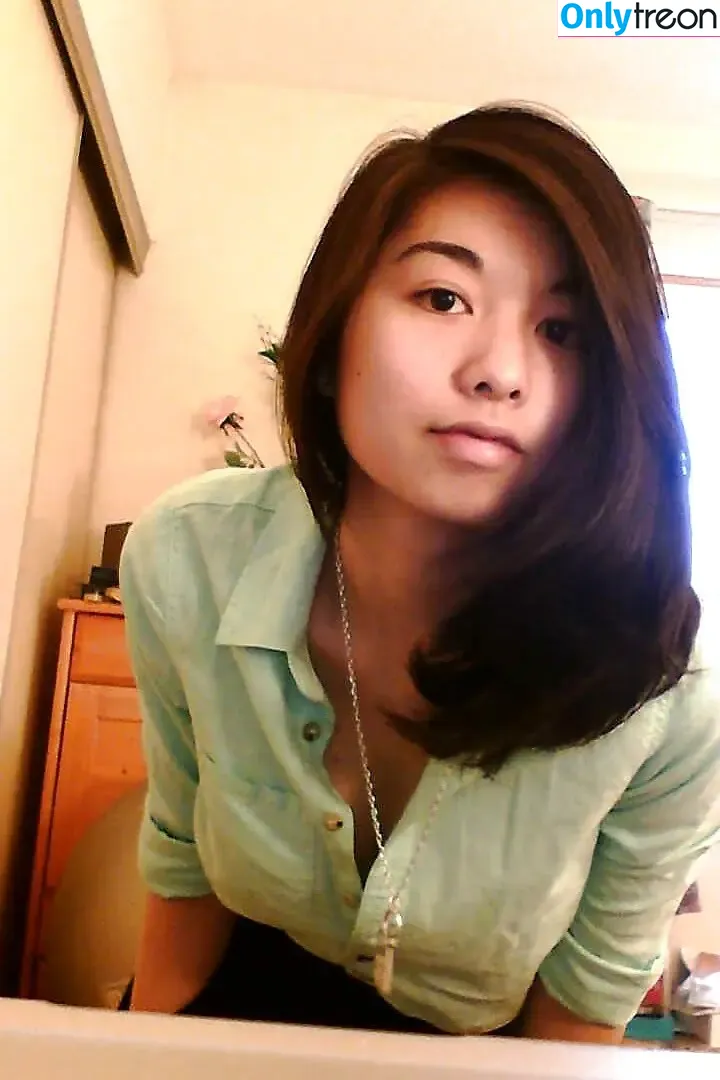 Asian from early 2000 era nude photo #0012 (Asian from early 2000 era)