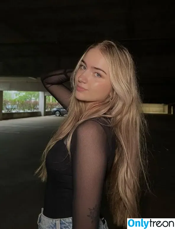 ASMR Berlin nude photo #0010 (berlinbeck)