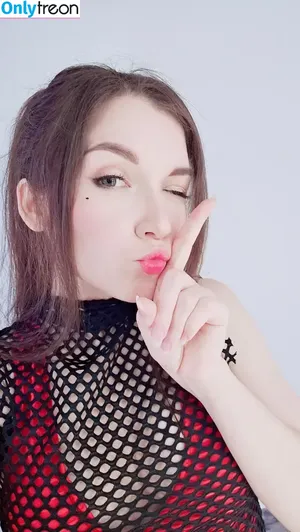 ASMR KittyKlaw / Angelina Lin / KittyKlaw / asmr.kittyklaw фото голая #1399