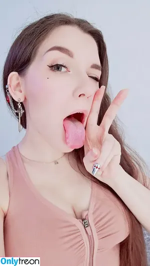 ASMR KittyKlaw / Angelina Lin / KittyKlaw / asmr.kittyklaw фото голая #1411