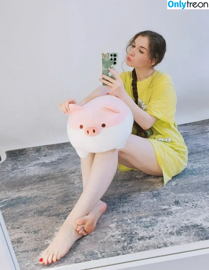 ASMR KittyKlaw nude photo #1422 (Angelina Lin / KittyKlaw / asmr.kittyklaw)