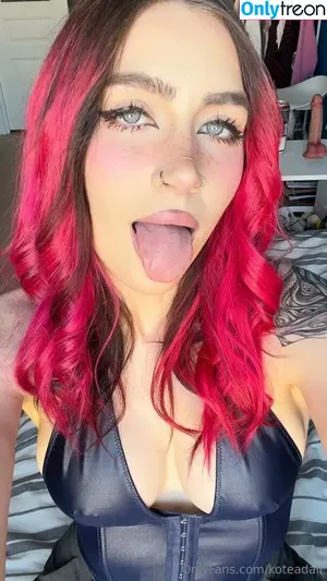 asmr_kotya / kotyaka nude photo #0191