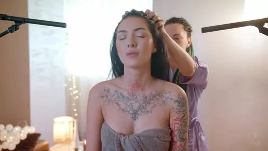 ASMR Massage / Lady Barbers - / asmrladybarbers / eliz.gry / massagevids nude photo #0330