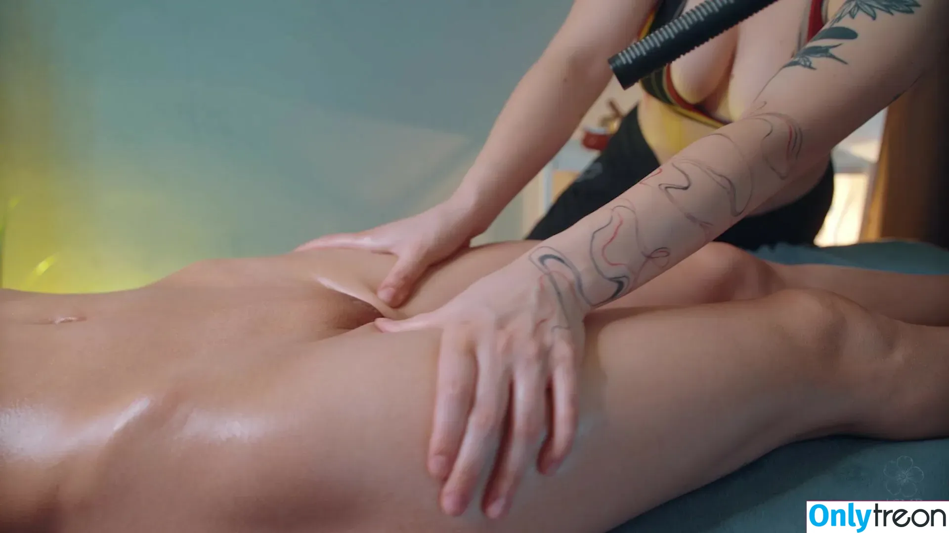 ASMR Massage nude photo #0207 (Lady Barbers - / eliz_gry / irinasivalnaya / massagevids)