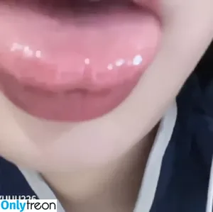 ASMR Yuuu / YUUU226 / sirabong / yuuuforyou nude photo #0018