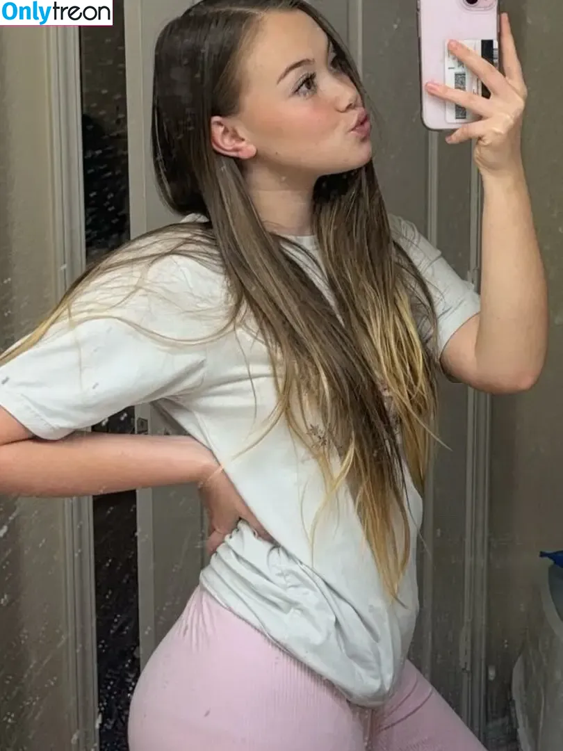 ASMRLia nude photo #0133 (liaholm)