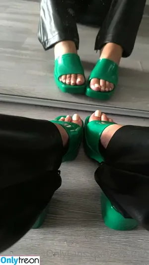  nude photo #0005